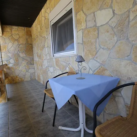 Apartment Vrkic Vir