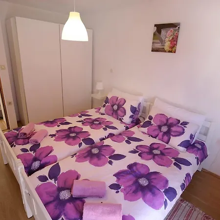 Apartment Vrkic