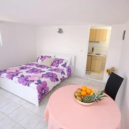 Apartment Vrkic Vir