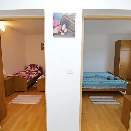 Apartment Vrkic Vir
