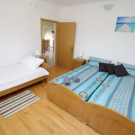 Apartment Vrkic Vir
